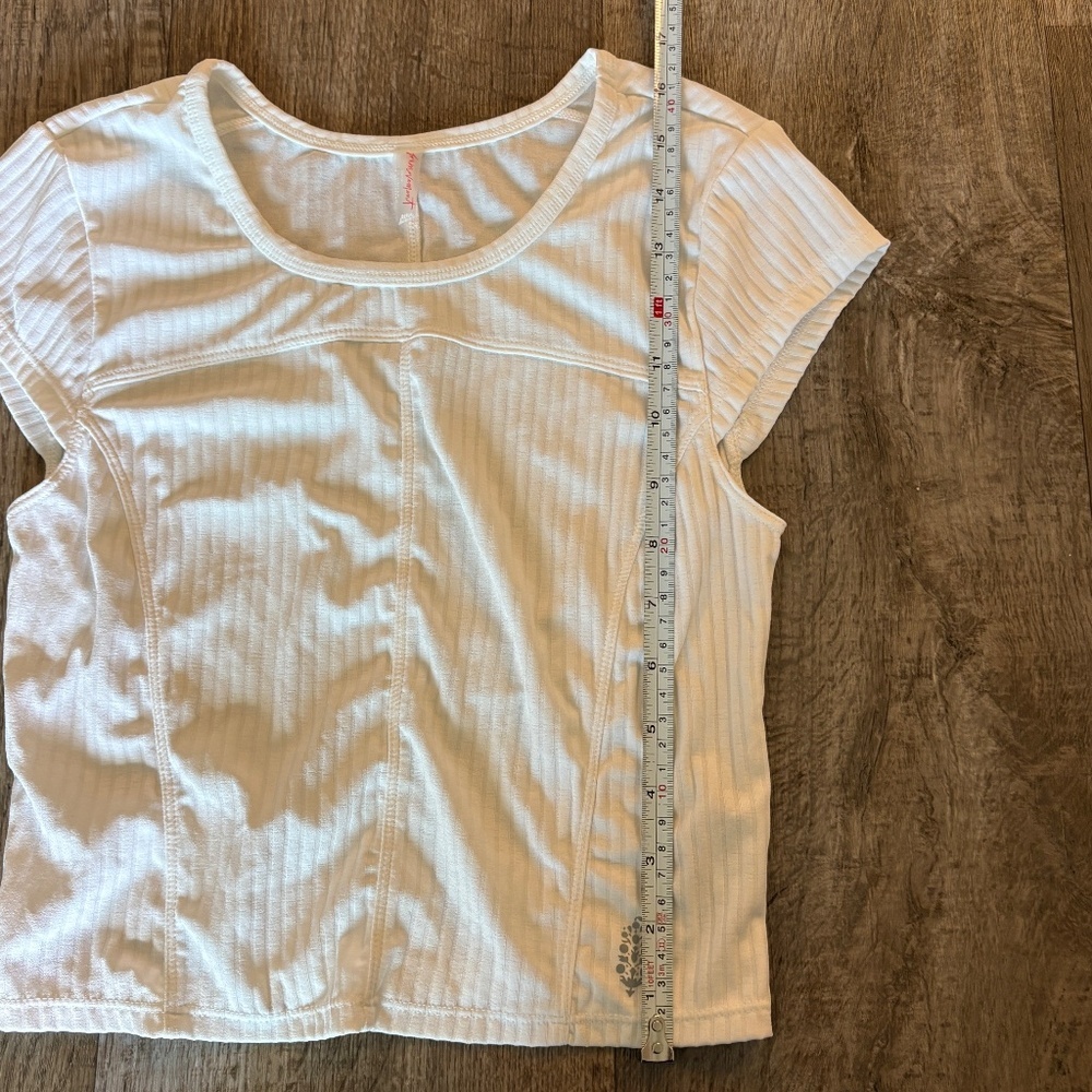 FP Movement x Revolve Women's Tempo Ribbed Baby Tee White XS - Picture 11 of 12